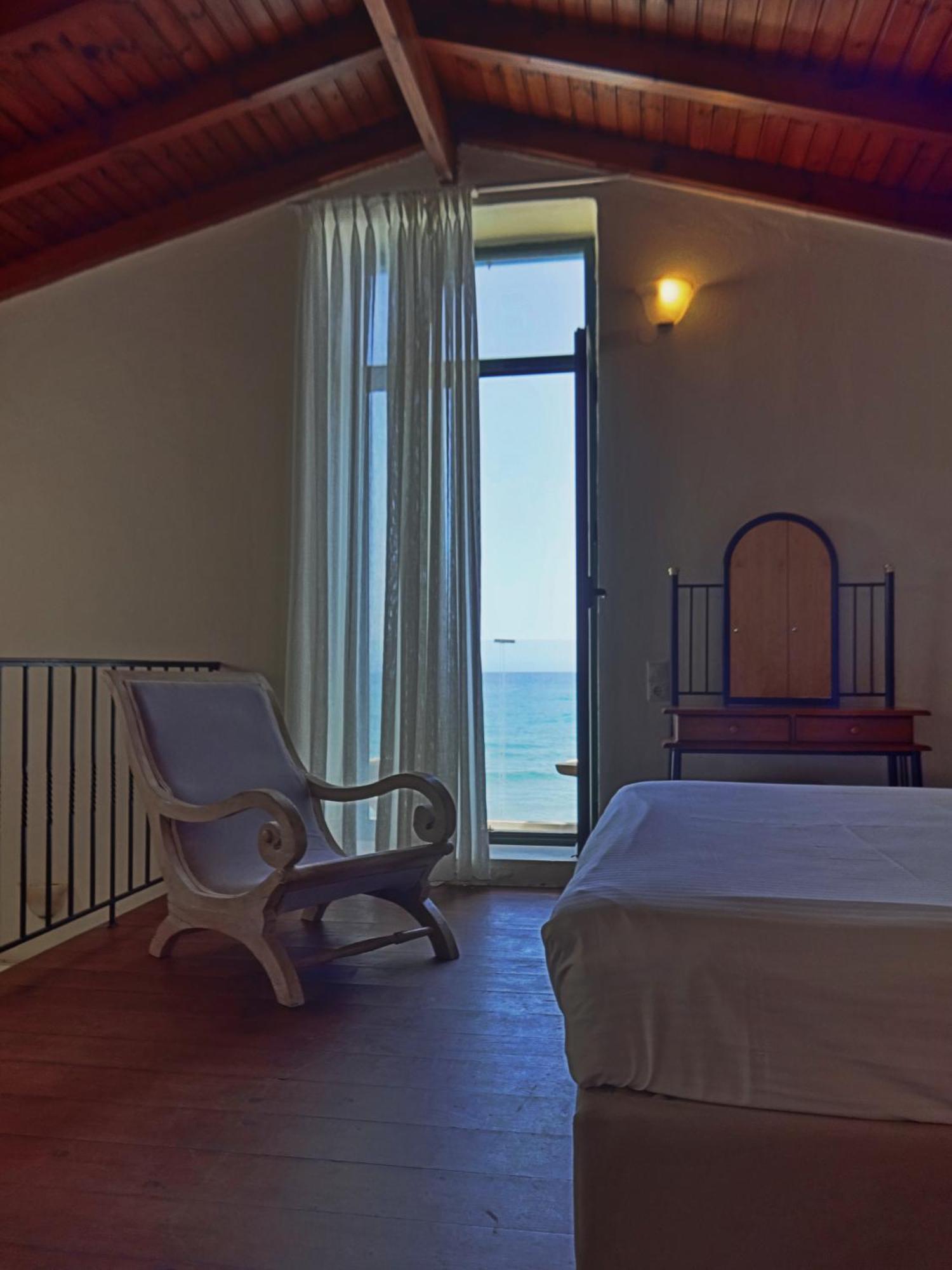 Thalassa Apartments レティムノ エクステリア 写真
